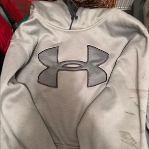 Under Armour hooded Sweatshirt